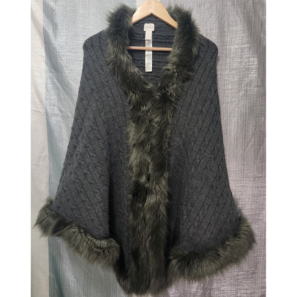 Chicos Charcoal Gray Cable Knit Faux Fur Trim Wrap Poncho OS Woodland Cabin Glam